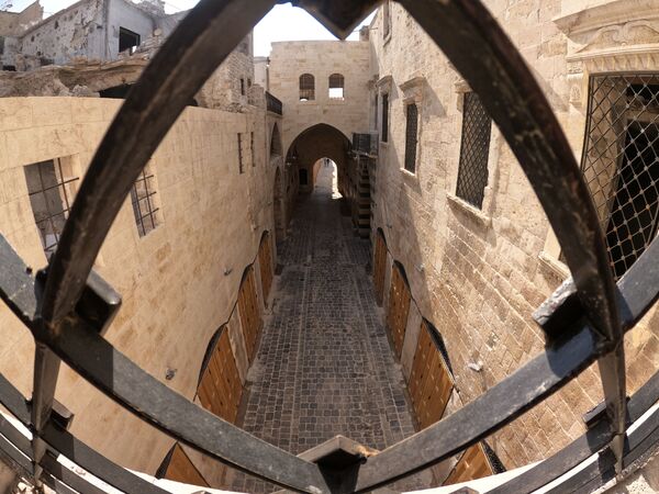 حلب تستنهض أمجاد سوق الحرير التاريخي... صور وفيديو - سبوتنيك عربي