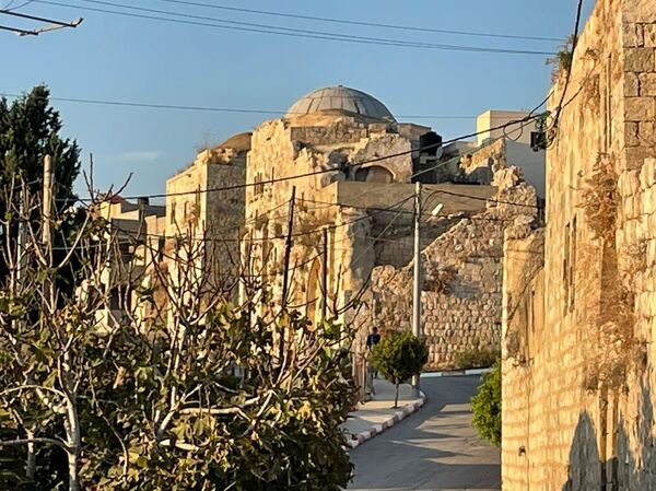 قصور كور حجارة تنطق تاريخا وتنتظر الاهتمام... فيديو + صور - سبوتنيك عربي