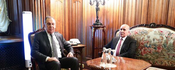 وزير الخارجية الروسي سيرغي لافروف ونظيره العراقي فؤاد حسين وزير الخارجية الروسي سيرغي لافروف ونظيره العراقي فؤاد حسين - سبوتنيك عربي