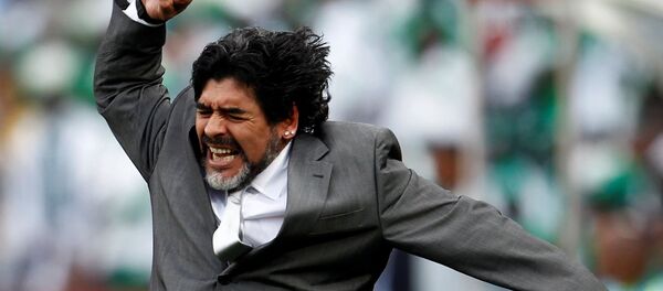 لاعب كرة القدم الأرجنتيني دييغو مارادونا، 2010 - سبوتنيك عربي