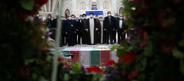 مراسم دفن العالم النووي والدفاعي الإيراني محسن فخري زاده، طهران، إيران 28 نوفمبر 2020 - سبوتنيك عربي