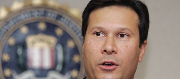 الأمريكي فرانك فيلوزي، نائب مدير مكتب التحقيقات الفدرالي السابق لمكافحة التجسس - سبوتنيك عربي