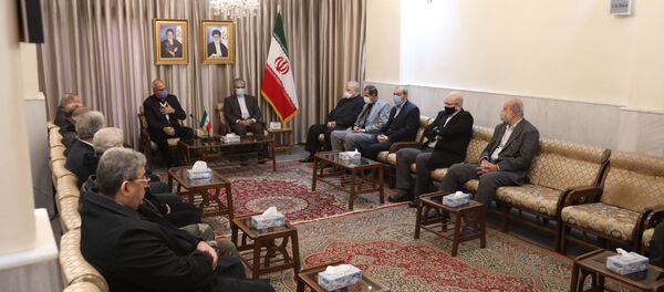 فصائل المقاومة الفلسطينية في مبنى السفارة الإيرانية بالعاصمة السورية دمشق - سبوتنيك عربي