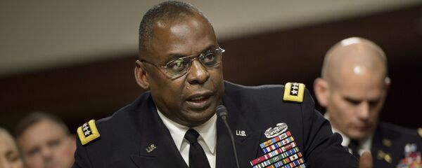 قائد القيادة المركزية الأسبق بالجيش الأمريكي، والمرشح لمنصب وزير الدفاع الأمريكي الجديد لويد أوستن - سبوتنيك عربي
