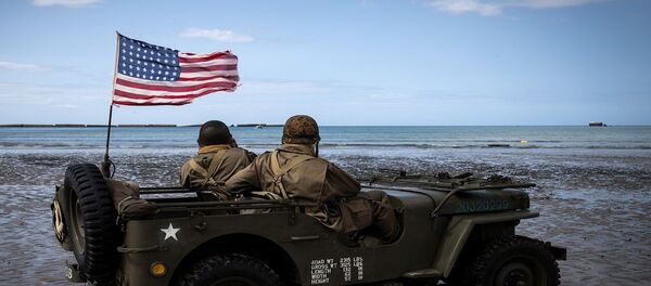 جنود أمريكيون يرتدون زي الحرب العالمية الثانية - سبوتنيك عربي