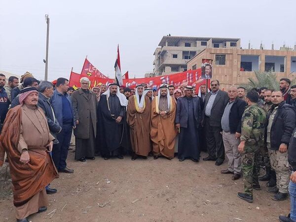 القبائل العربية في دير الزور: نرفض نهب ثرواتنا بالتعاون مع الاحتلال الأمريكي - سبوتنيك عربي