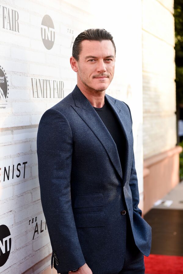 الممثل الويلزي لوك إيفانز الممثل الويلزي لوك إيفانز - سبوتنيك عربي