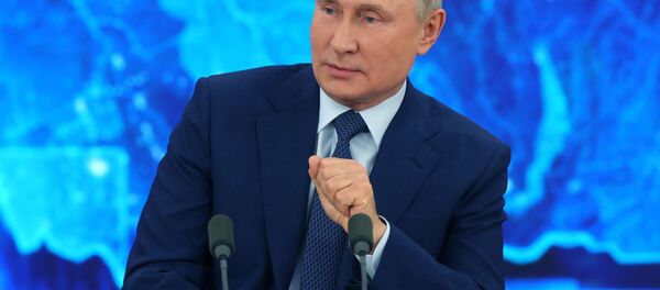 المؤتمر الصحفي الكبير للرئيس الروسي فلاديمير بوتين عبر الفيديو، 17 ديسمبر 2020 - سبوتنيك عربي