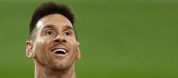 ميسي محطم الأرقام القياسية يجتاز رقم بيليه - سبوتنيك عربي