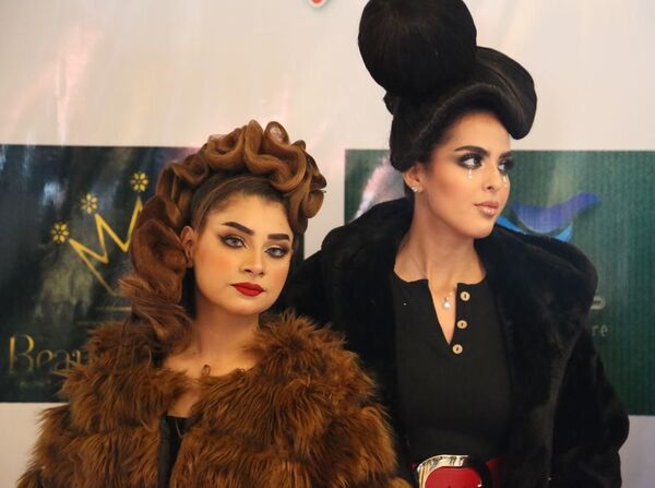 السوري شوكت القنطار... أول عربي يحصل على المركز الأول بمهرجان صناع الجمال في العراق.. فيديو وصور - سبوتنيك عربي