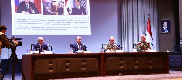 لقاء عسكري روسي سوري لمتابعة توصيات مؤتمر عودة اللاجئين لقاء عسكري روسي سوري لمتابعة توصيات مؤتمر عودة اللاجئين - سبوتنيك عربي