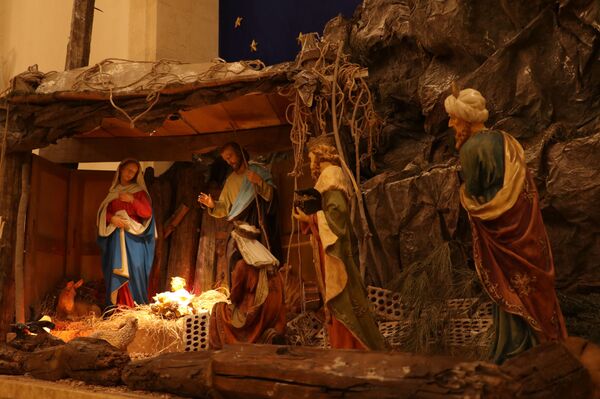 كنائس حلب تصلي للسلام وخلاص البشرية... فيديو - سبوتنيك عربي