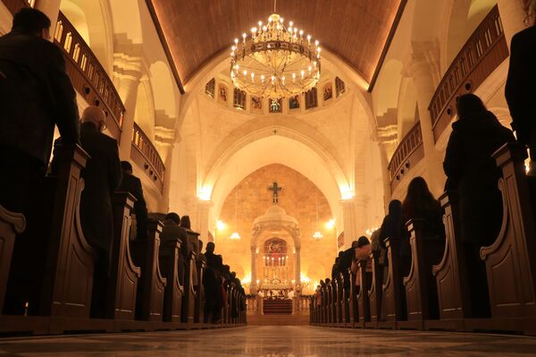 كنائس حلب تصلي للسلام وخلاص البشرية... فيديو - سبوتنيك عربي