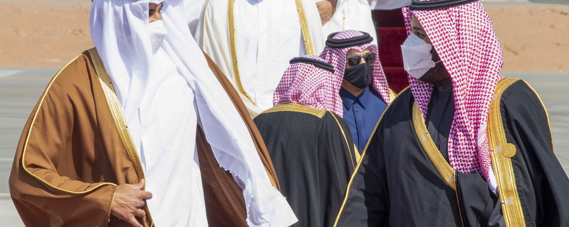 ولي العهد السعودي محمد بن سلمان مع أمير دولة قطر تميم بن حمد  - سبوتنيك عربي, 1920, 19.02.2021