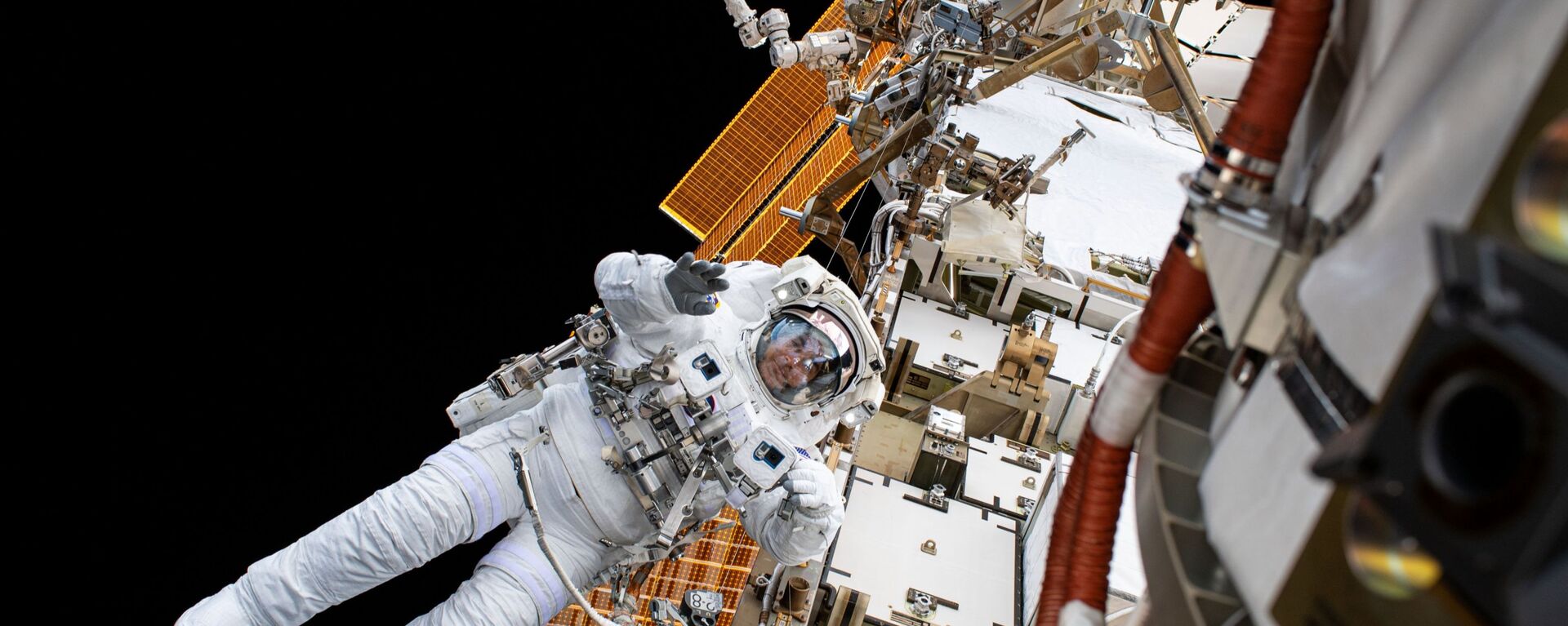 رائد فضاء ناسا كريس كسيدي - سبوتنيك عربي, 1920, 05.04.2021