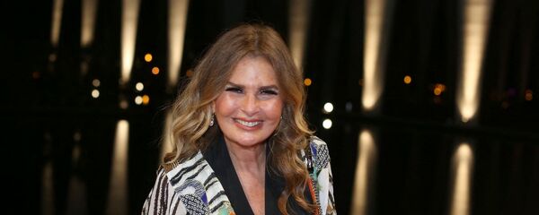 الفنانة المصرية، يسرا، في الدورة الرابعة لمهرجان الجونة السينمائي، 27 أكتوبر/ تشرين الأول 2020 - سبوتنيك عربي