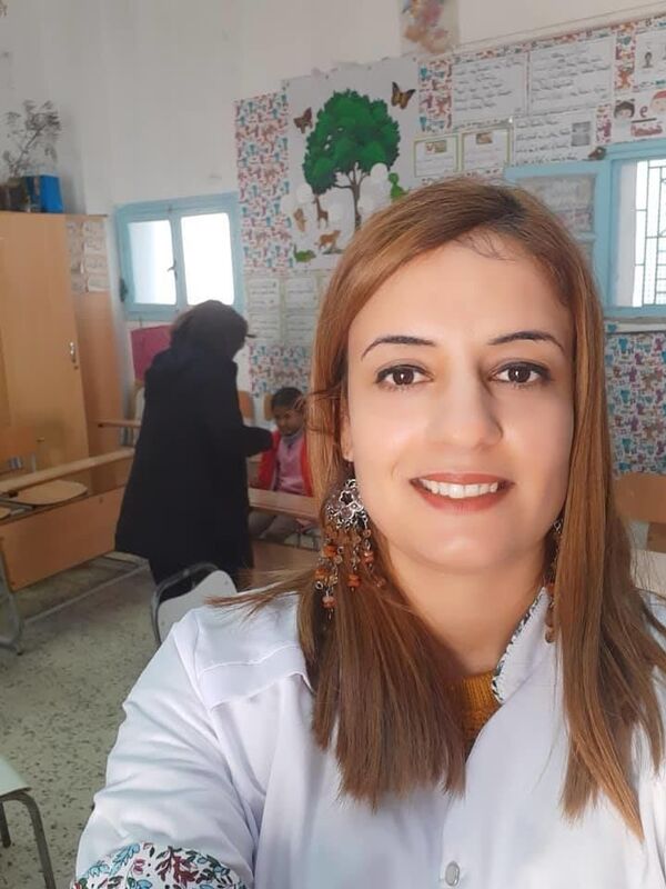 مدرسة تونسية تتوج بلقب أفضل معلم في العالم لسنة 2020... صور مدرسة تونسية تتوج بلقب أفضل معلم في العالم لسنة 2020... صور - سبوتنيك عربي