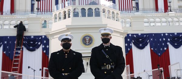 واشنطن قبل تنصيب الرئيس المنتخب جو بايدن ونائبة الرئيس كامالا هاريس، الولايات المتحدة 20 يناير 2021 واشنطن قبل تنصيب الرئيس المنتخب جو بايدن ونائبة الرئيس كامالا هاريس، الولايات المتحدة 20 يناير 2021 - سبوتنيك عربي