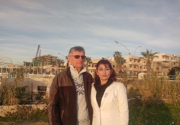 نيكولاي وعبير... كشف تفاصيل أول زواج روسي على الطريقة السورية في اللاذقية... فيديو - سبوتنيك عربي