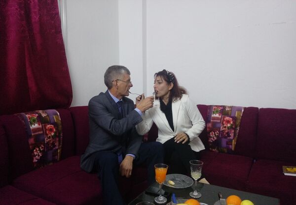 نيكولاي وعبير... كشف تفاصيل أول زواج روسي على الطريقة السورية في اللاذقية... فيديو - سبوتنيك عربي