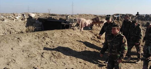 الجيش السوري يحيد مجموعة إرهابية هاجمت حافلات ركاب على طريق ديرالزور - سبوتنيك عربي