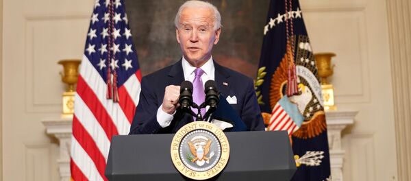 الرئيس الأمريكي جو بايدن في إفادة صحفية اليوم الثلاثاء من البيت الأبيض - سبوتنيك عربي