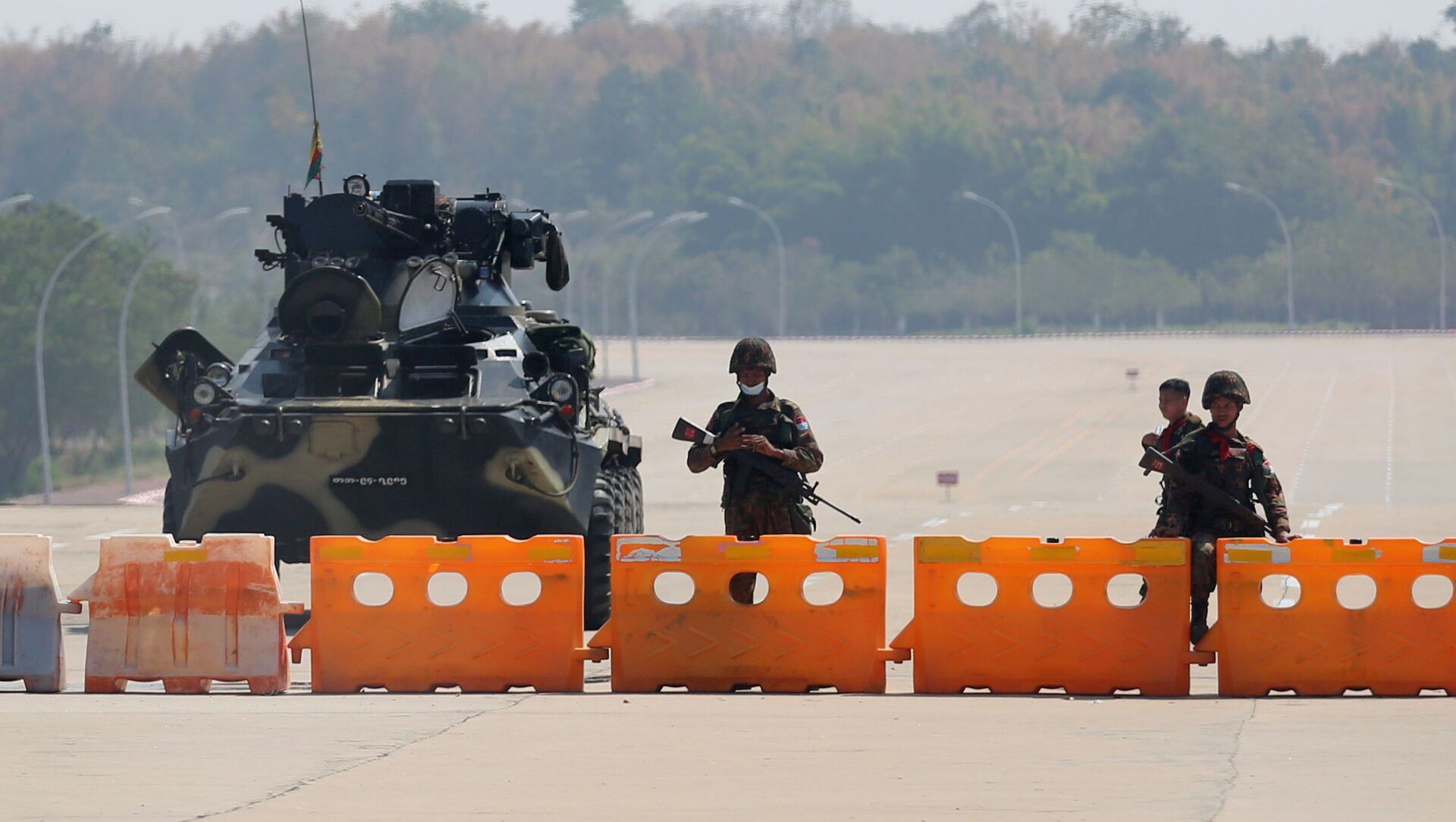  الوضع في مدينة يانغون بعد الانقلاب العسكري في ميانمار، 2 فبراير 2021 - سبوتنيك عربي, 1920, 02.02.2021