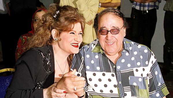 الفنانة المصرية، ميمي جمال، مع زوجها الفنان الراحل، حسن مصطفى - سبوتنيك عربي
