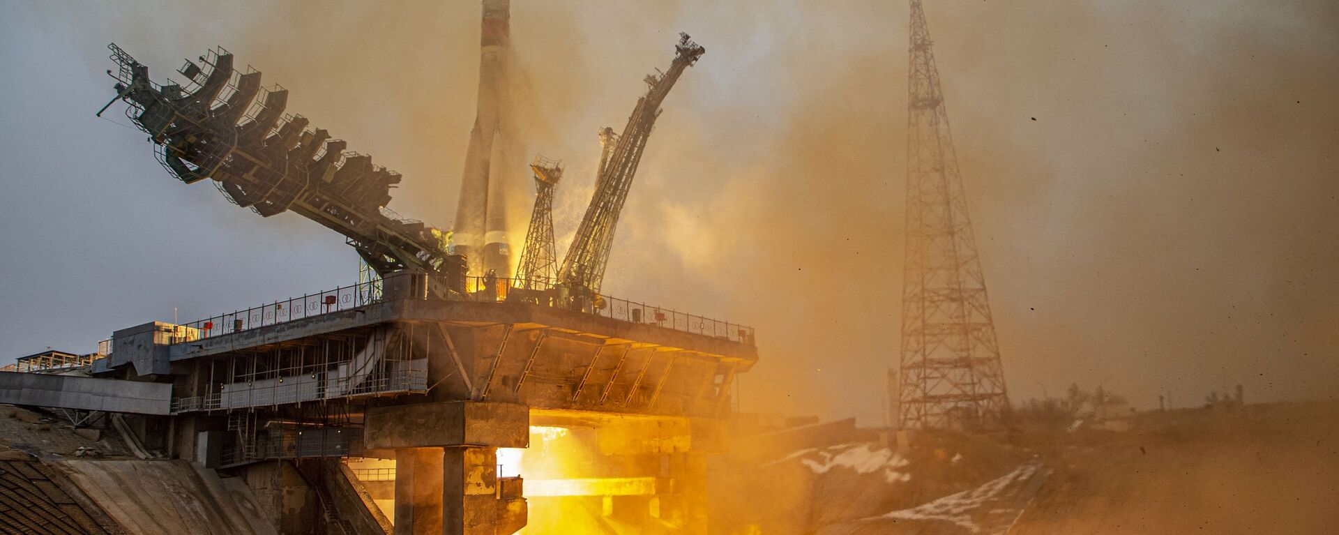 اطلاق صاروخ حامل سويوز-2.1أ، مركبة فضائية بروغريس ام- اس-16، قاعدة بايكونور الفضائية، 15 فبراير 2021 - سبوتنيك عربي, 1920, 06.07.2022