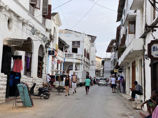 أحد شوارع حي مدينة زنجبار، تنزانيا 18 فبراير 2021 - سبوتنيك عربي