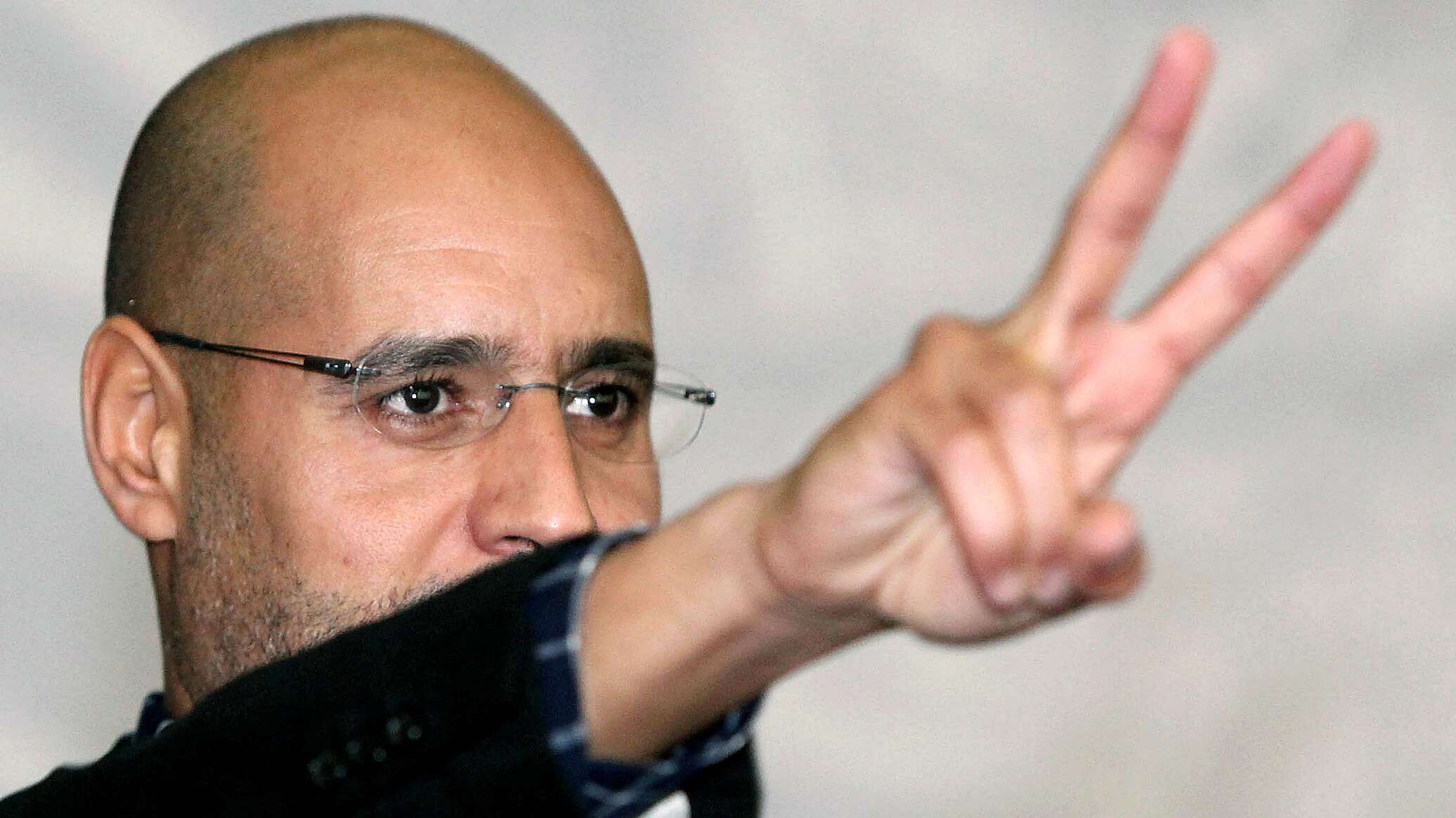 "نبرة غاضبة".. كشف "وصية" سيف الإسلام القذافي قبل اغتياله