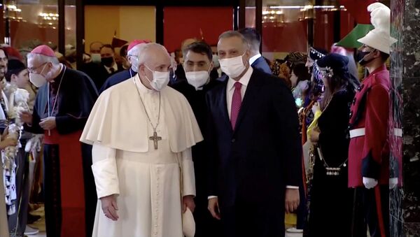 وصول البابا فرانسيس إلى بغداد، العراق 5 مارس 2021 - سبوتنيك عربي