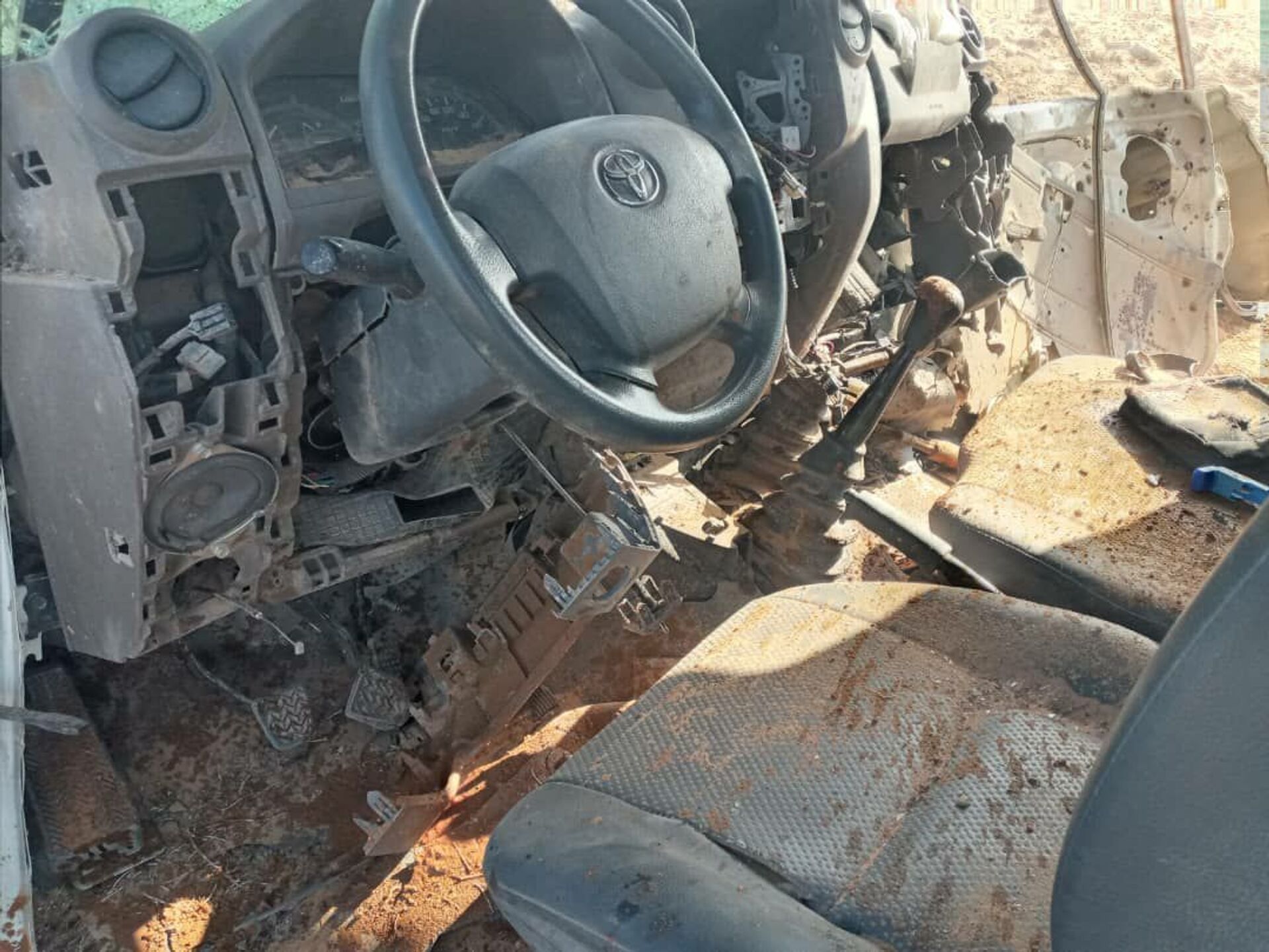 الجيش السوري يدمر سيارة بما فيها من دواعش في البادية الجيش السوري يدمر سيارة بما فيها من دواعش في البادية - سبوتنيك عربي, 1920, 09.03.2021