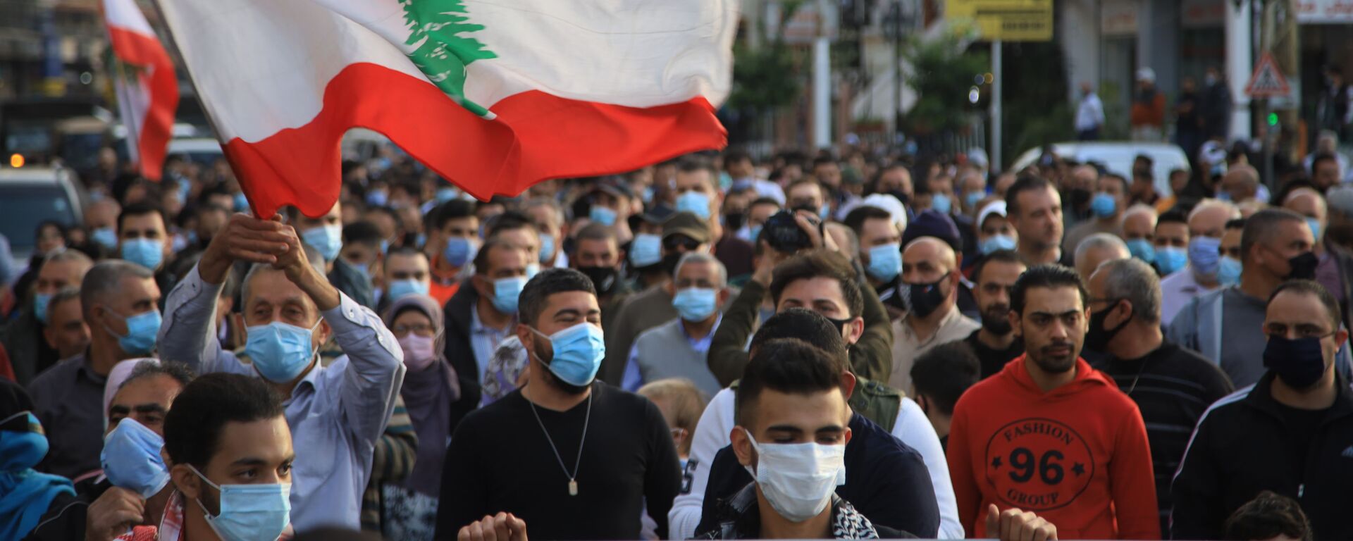 مظاهرات كبيرة من أجل إنقاذ لبنان وخلاص اللبنانيين في صيدا، لبنان مارس 2021 - سبوتنيك عربي, 1920, 17.10.2023