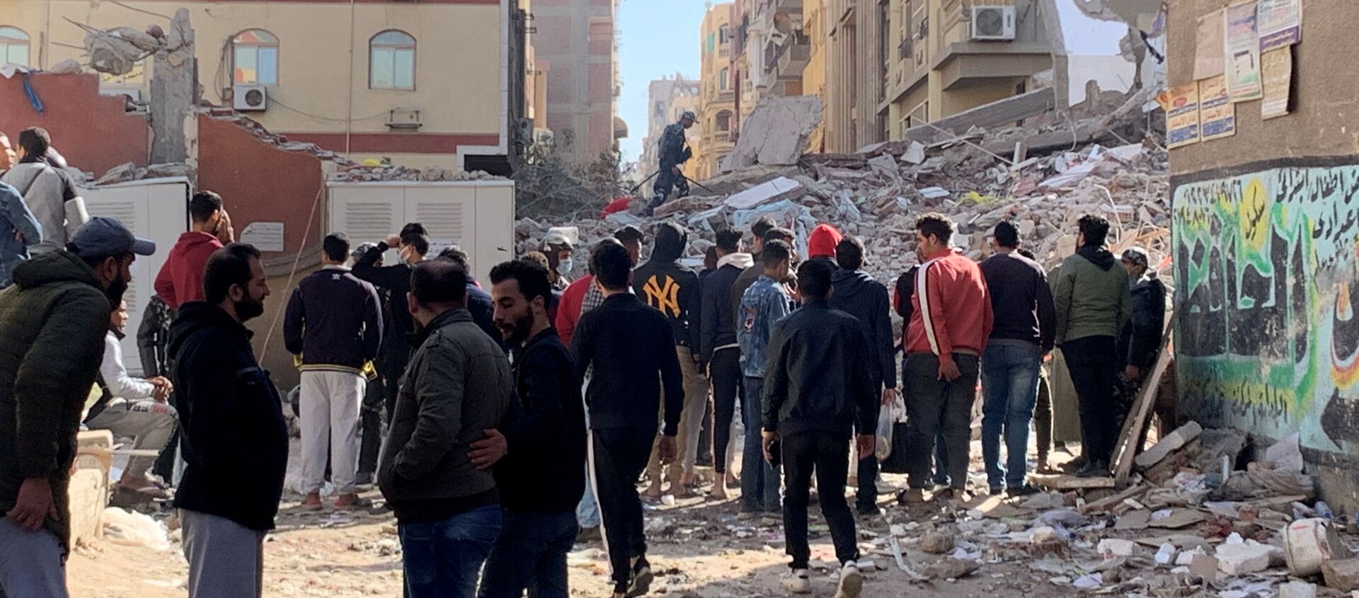 انهيار عقار بمنطقة جسر السويس في مصر انهيار عقار بمنطقة جسر السويس في مصر - سبوتنيك عربي, 1920, 27.03.2021