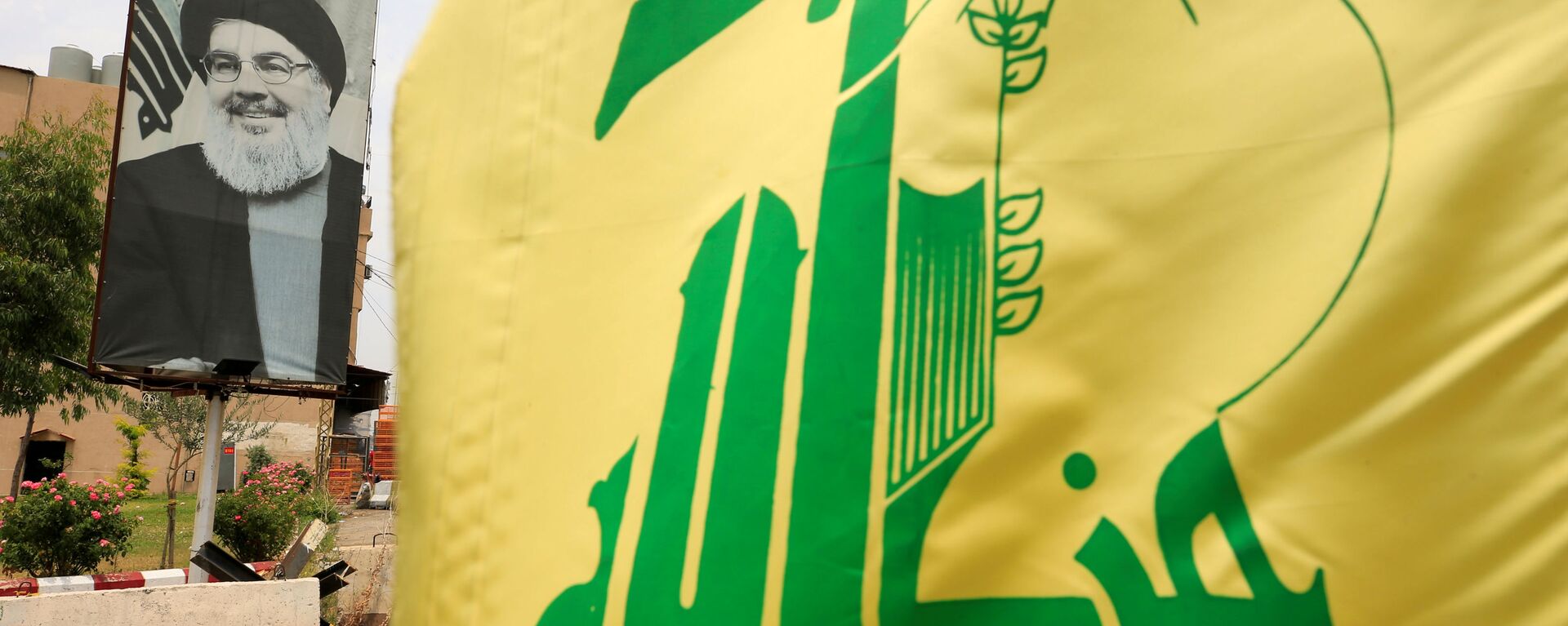علم حزب الله اللبناني، صيدا، لبنان 7 يوليو 2020 - سبوتنيك عربي, 1920, 12.06.2021