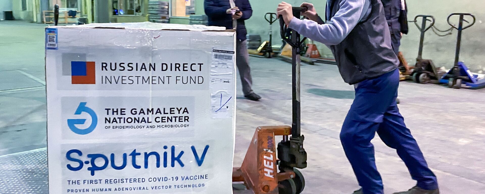 ارسال اللقاح سبوتنيك V المضاد لفيروس كرورونا إلى لبنان، 25 مارس 2021 - سبوتنيك عربي, 1920, 02.07.2021