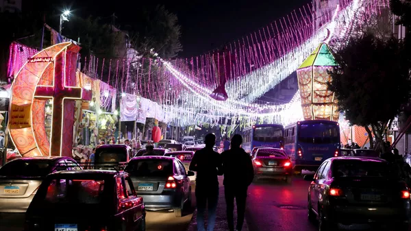 تزيين شوارع مدينة القاهرة بمناسبة شهر رمضان، مصر 8 أبريل 2021 - سبوتنيك عربي