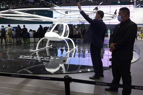 مركبة طائرة معرض شنغهاي للسيارات، الصين 19 أبريل 2021 - سبوتنيك عربي