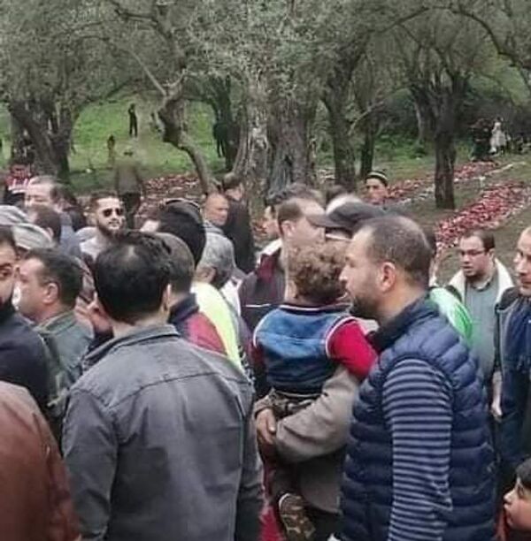 النفقة... عادة أمازيغية يتوارثها الجزائريون لتوزيع اللحوم على الفقراء والأغنياء النفقة... عادة أمازيغية يتوارثها الجزائريون لتوزيع اللحوم على الفقراء والأغنياء - سبوتنيك عربي