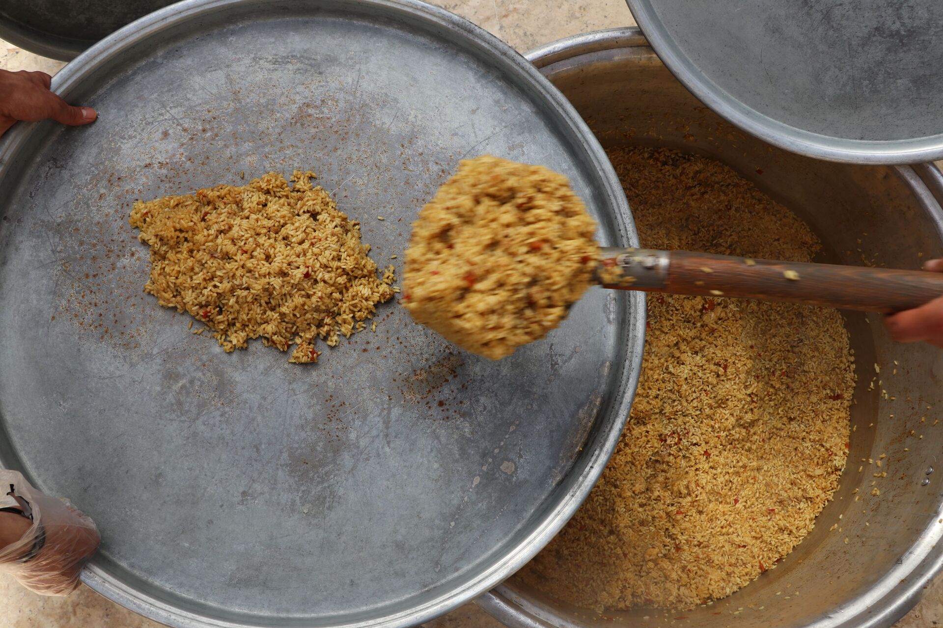 أمهات اليتامى في حلب يصرخن بوجه الجوع: خسئت في رمضان - سبوتنيك عربي, 1920, 22.04.2021