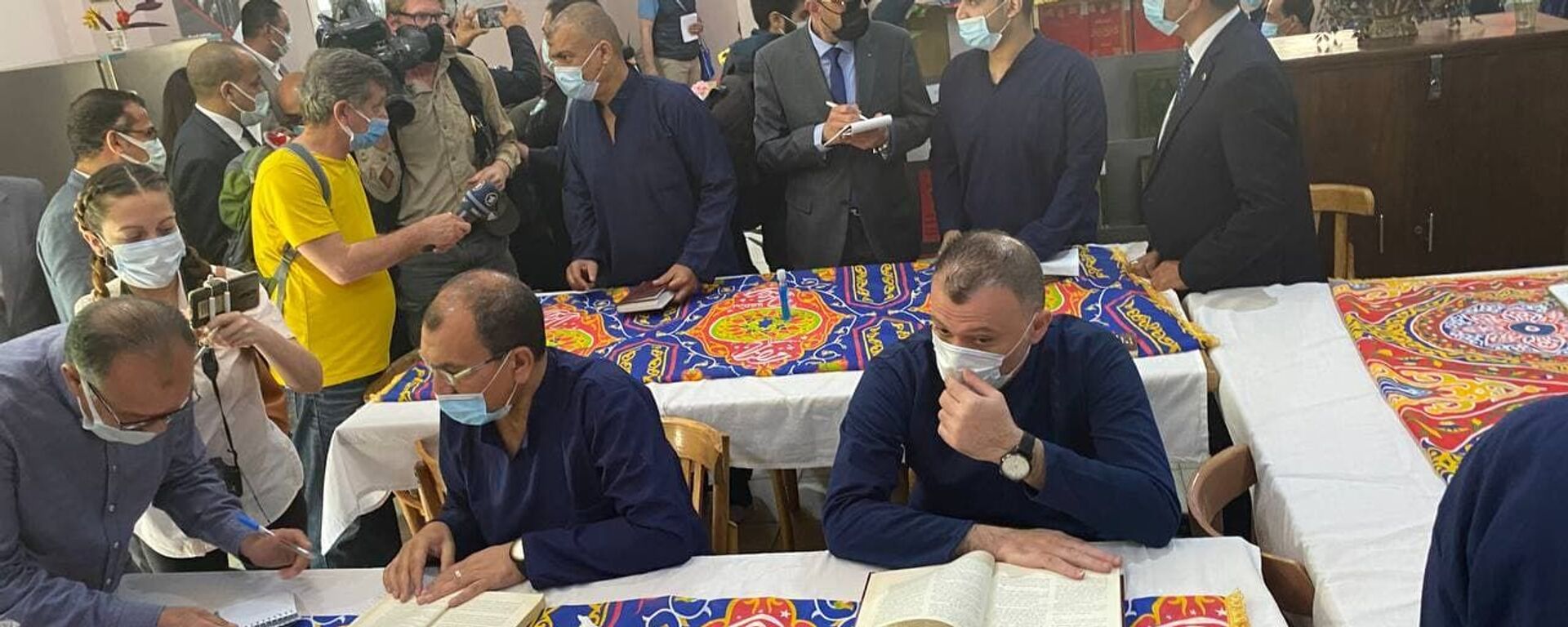 مساجين داخل مكتبة في سجن مصري، 24 نيسان/ أبريل 2021 - سبوتنيك عربي, 1920, 09.06.2021