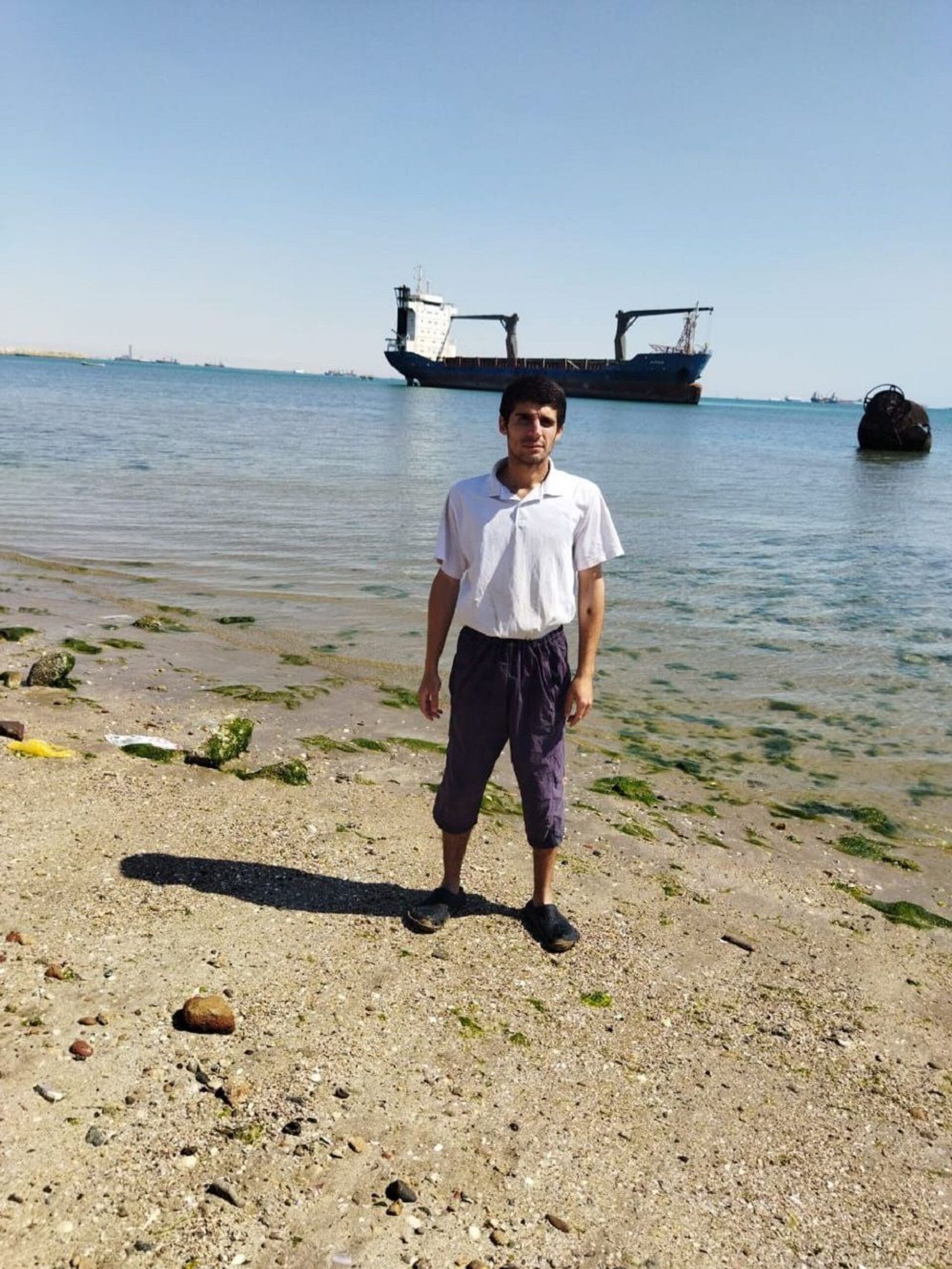 بحار سوري يعود لوطنه بعد 4 سنوات عاشها وحيدا على متن باخرة في السويس - سبوتنيك عربي, 1920, 26.04.2021