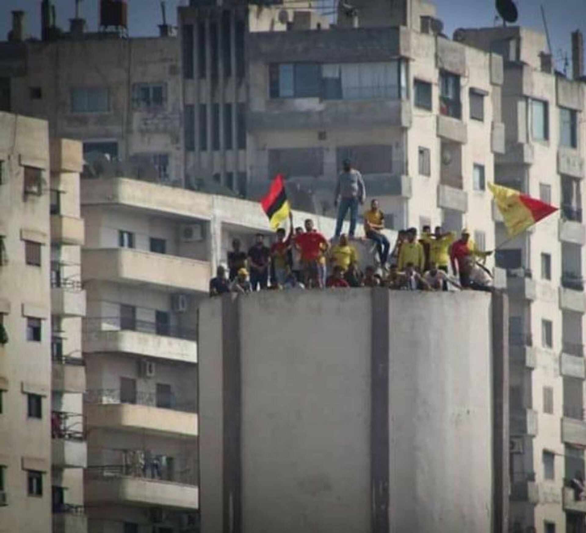 نادي تشرين بطل الدوري السوري للسنة الثانية... من صاحب الإنجاز؟ - سبوتنيك عربي, 1920, 30.04.2021