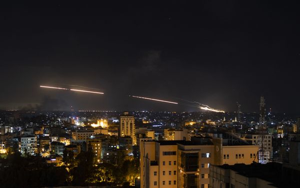 إطلاق المقاومة الفلسطينية الصواريخ من قطاع غزة باتجاه أراضي غلاف غزة، فلسطين  12 مايو2021 - سبوتنيك عربي