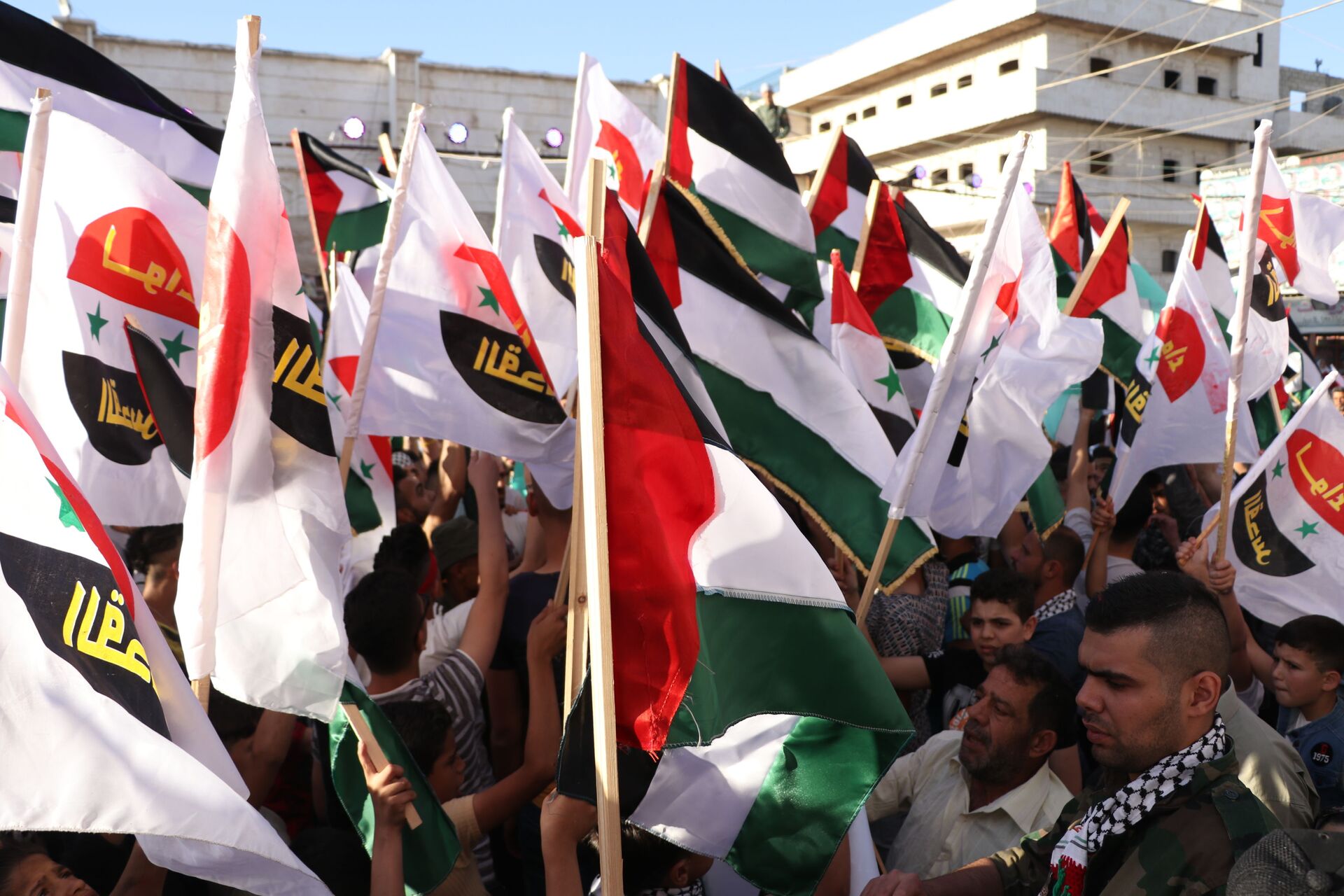 لواء القدس في حلب: نحن من فلسطين وإلى فلسطين... صور وفيديو - سبوتنيك عربي, 1920, 15.05.2021