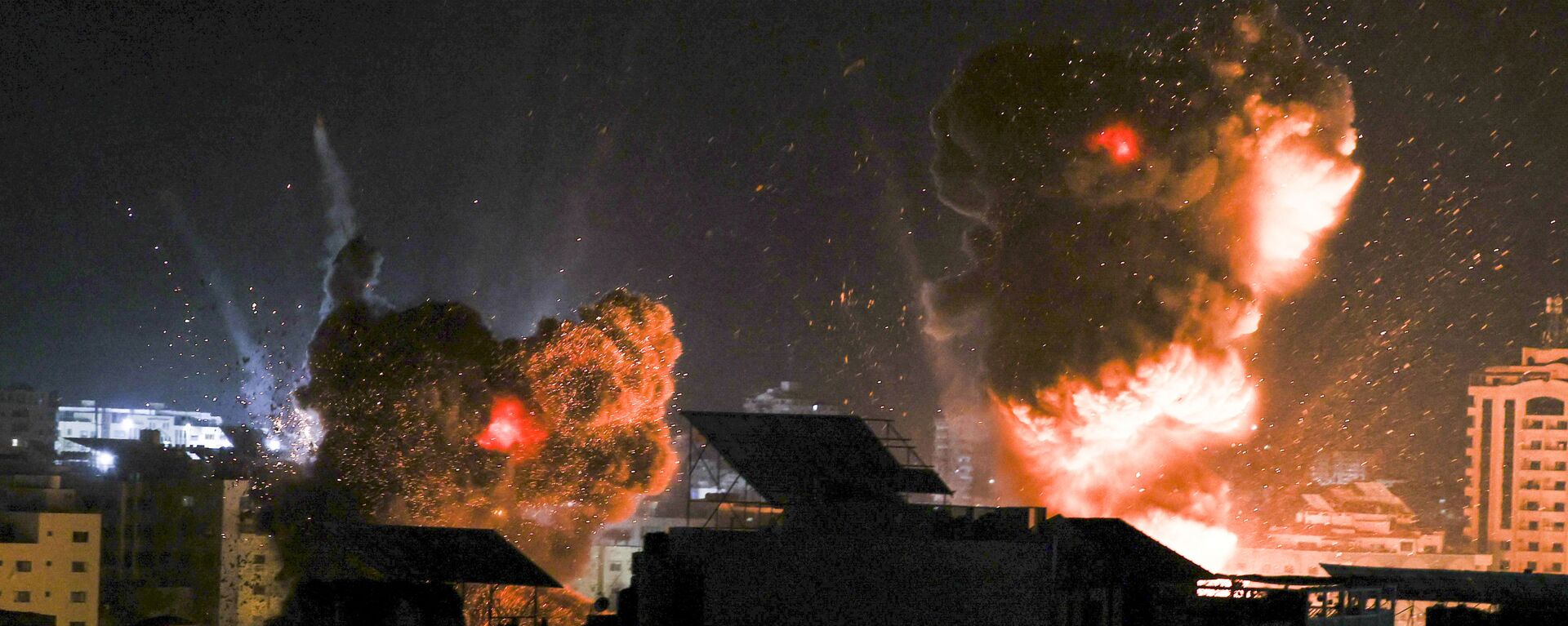 الطيران الحربي الإسرائيلي يقصف غزة 18 مايو - سبوتنيك عربي, 1920, 30.05.2021