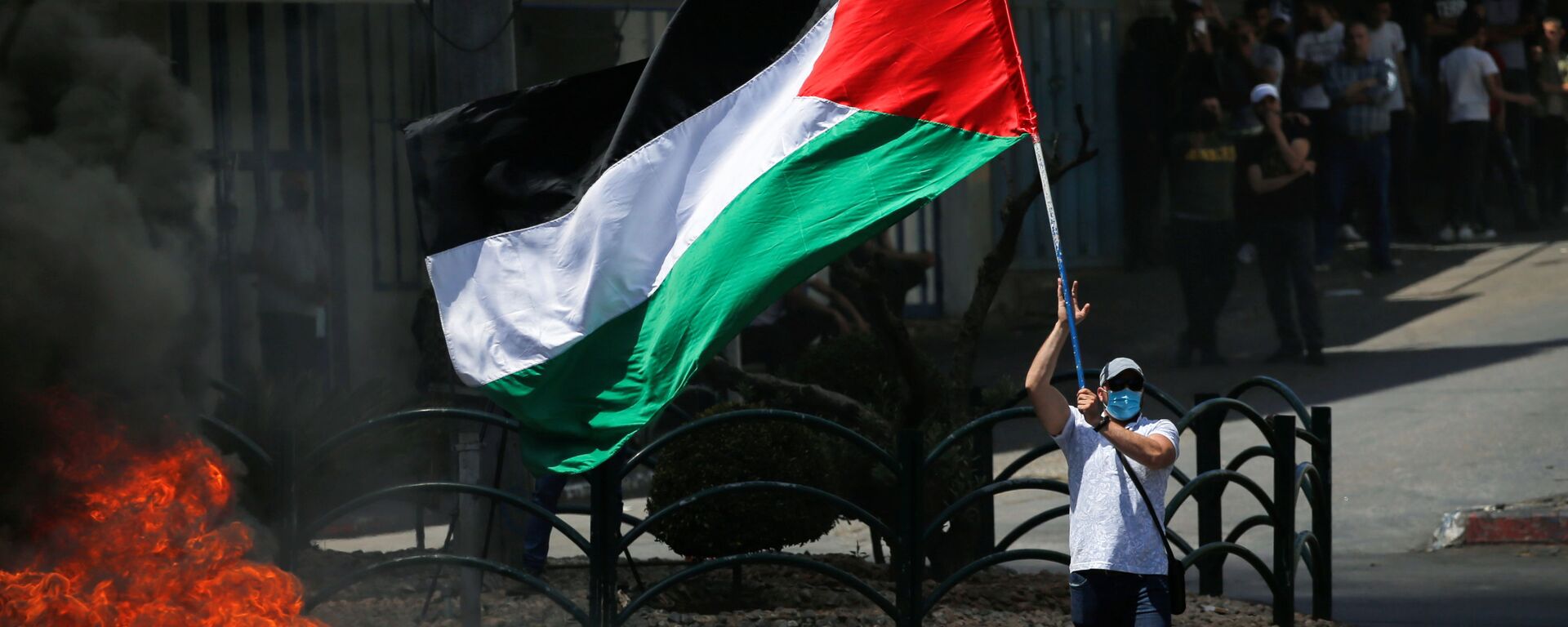 مظاهرات الفلسطينيين في الخليل، الضفة الغربية، فلسطين 18 مايو 2021 - سبوتنيك عربي, 1920, 03.09.2021
