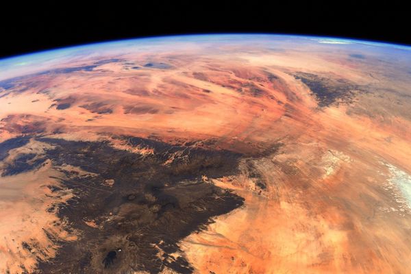 منظر يطل على عين الصحراء، غرب أفريقيا، محطة الفضاء الدولية - سبوتنيك عربي