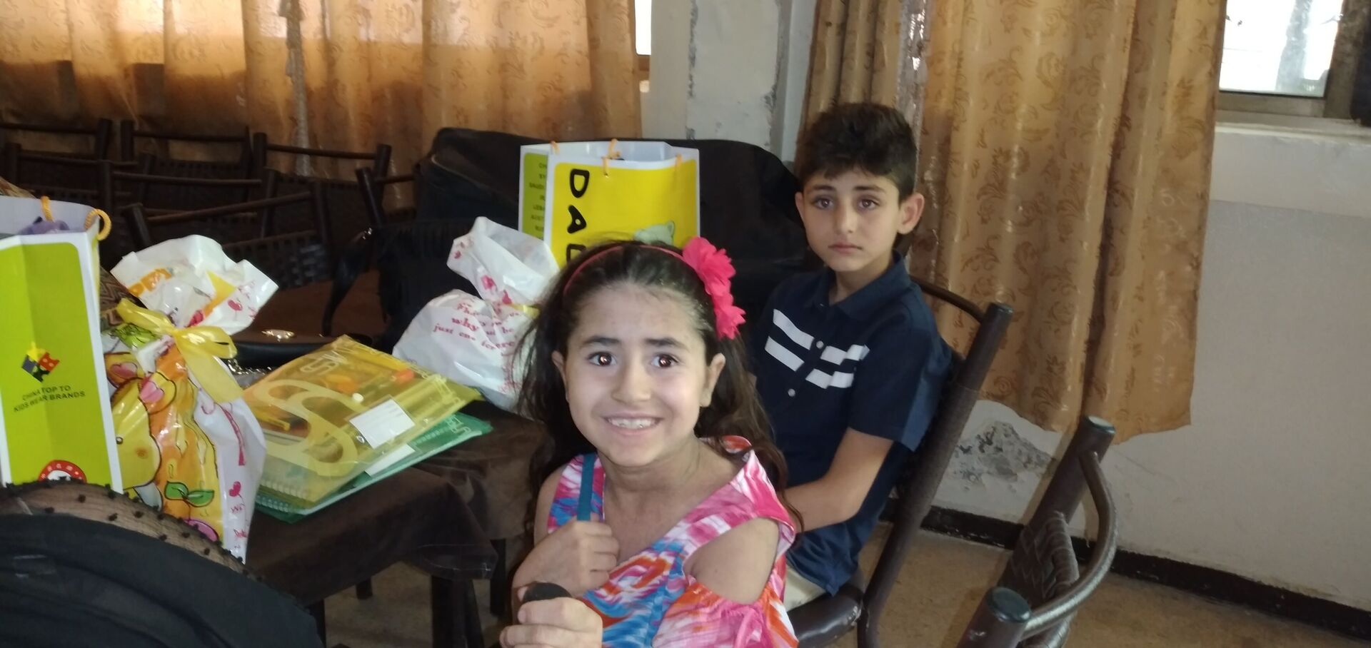 جينا لحدو... مغتربة سورية تجول في البلدان لمساعدة أطفال بلادها (فيديو وصور) جينا لحدو... مغتربة سورية تجول في البلدان لمساعدة أطفال بلادها (فيديو وصور) - سبوتنيك عربي, 1920, 04.06.2021